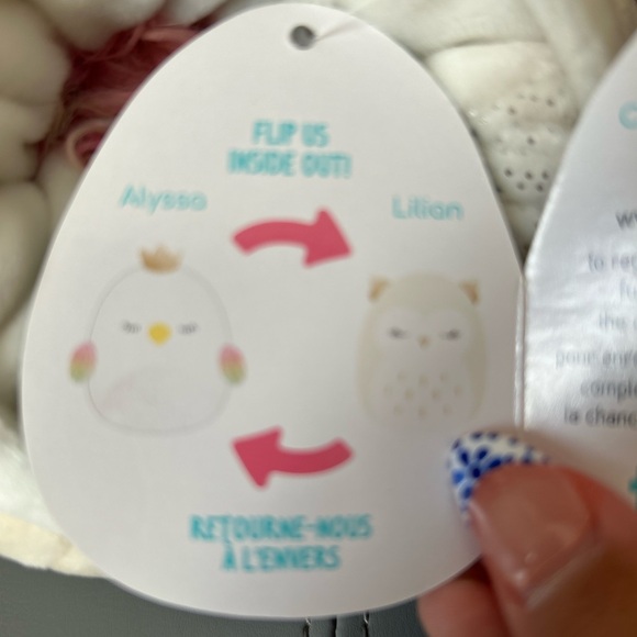 Alyssa/Lilian Flip Squishmallow - Picture 3 of 3